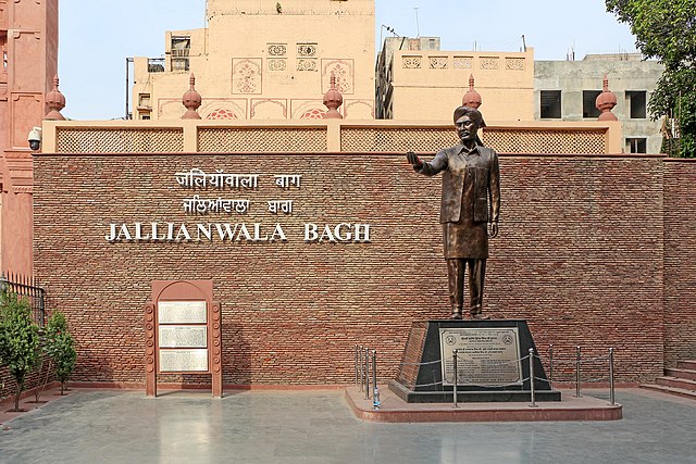Jallianwala_Bagh,_Amritsar_01